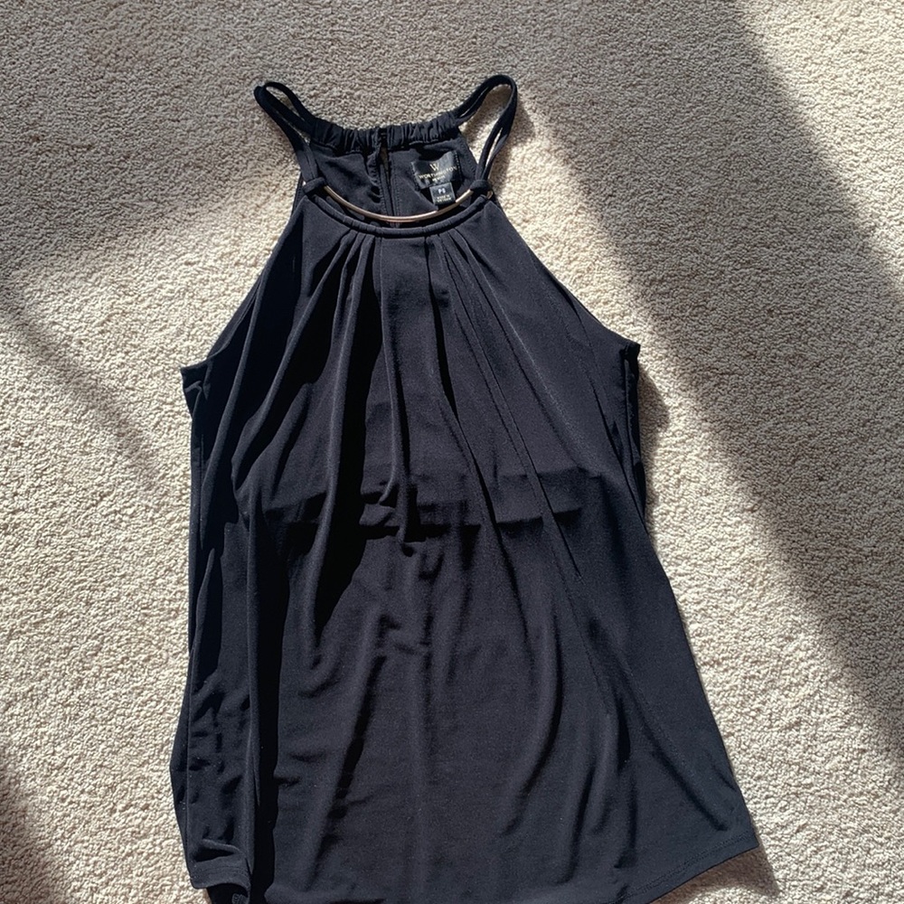 Black sleeves silk/rayon shirt Size: PS excellent condition